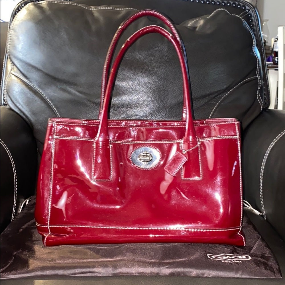 GUC Coach Z17207 Patent Leather Madeline Purse 👜